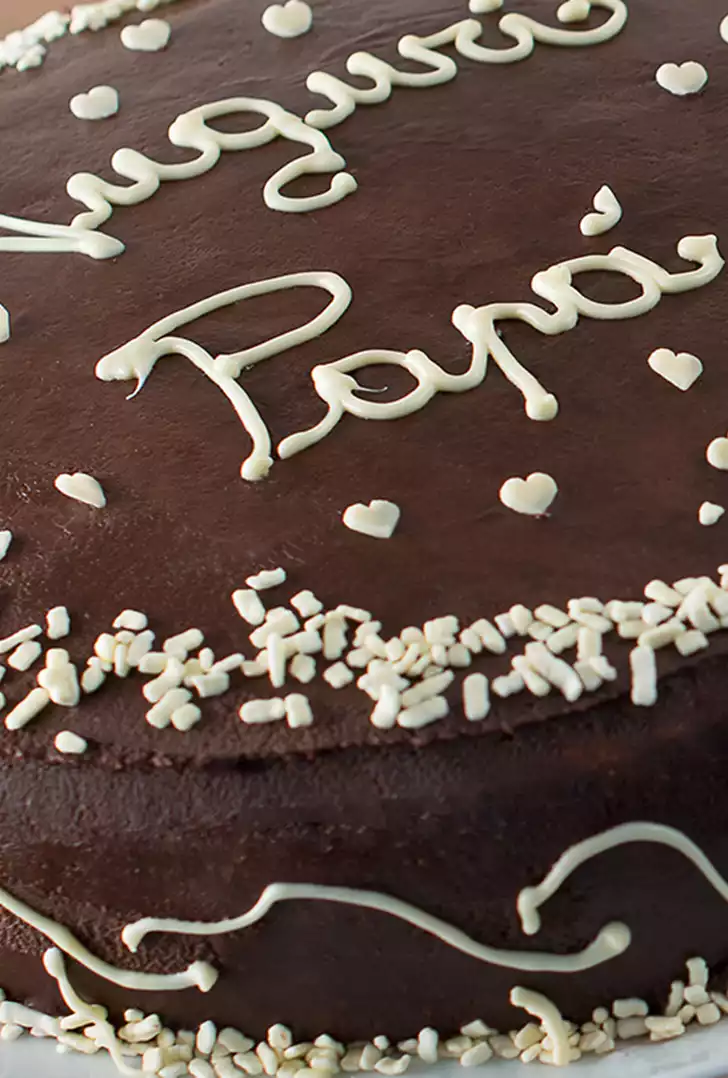 Torta-al-cioccolato-e-caramello-per-la-festa-del-papa¦Ç 2.jpg