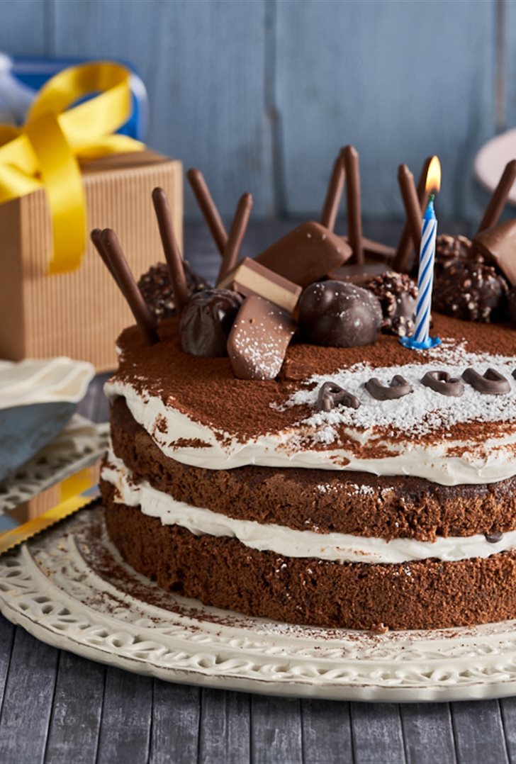 Ricetta Torta di compleanno per bambini con crema al gusto cioccolato