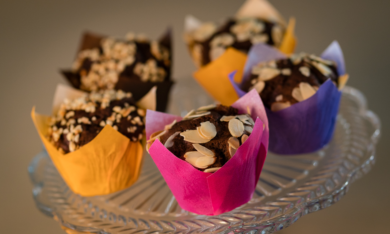 Muffin all'acqua e cacao senza uova