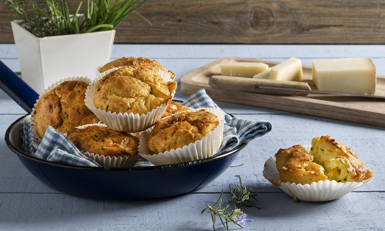 Muffin soffici al formaggio in collaborazione con Paneangeli - Fatto in  casa da Benedetta, Ricetta