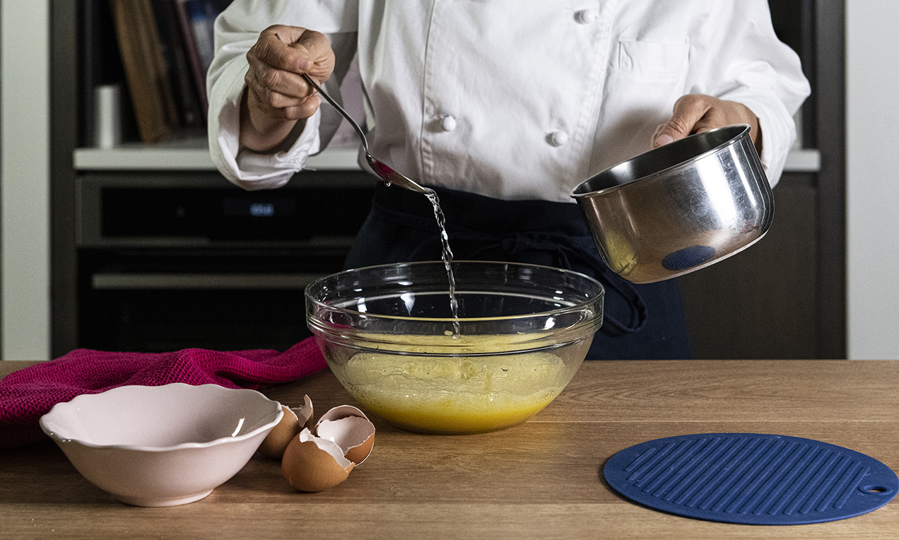 Ricetta Pan di Spagna Farcito con Crema - Granarolo